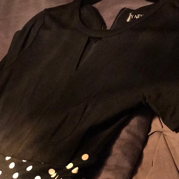 Dress - Picture 2 of 2